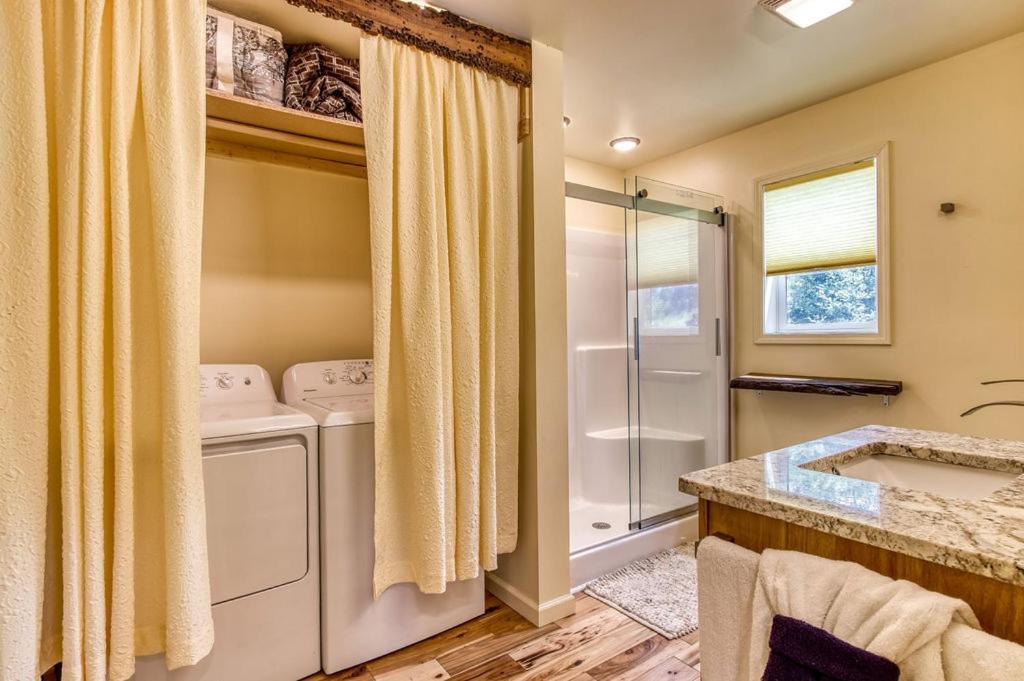 גטלינבורג Key Lime Pie, Hot Tub,Wifi, 1089 Free Tickets Each Paid Day, Dollywood And More מראה חיצוני תמונה
